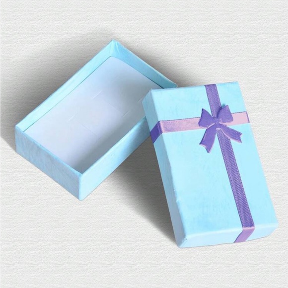 Luxe 925 sterling silver Blossom Studs Earrings - Picture 6 of 8